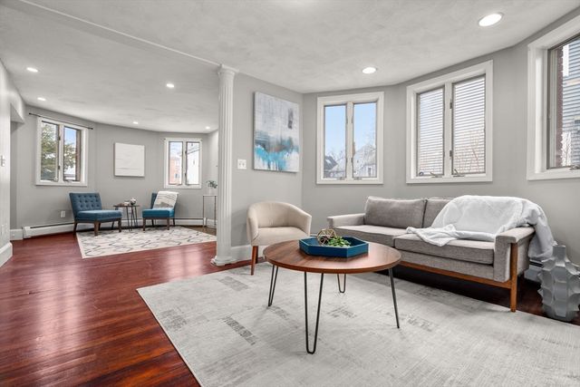 14 Mallet St 1, Boston, MA 02124