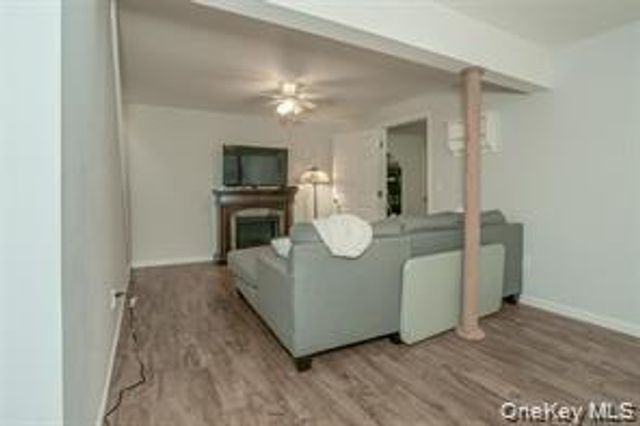 7 Valley Court, Call Listing Agent, NY 10921