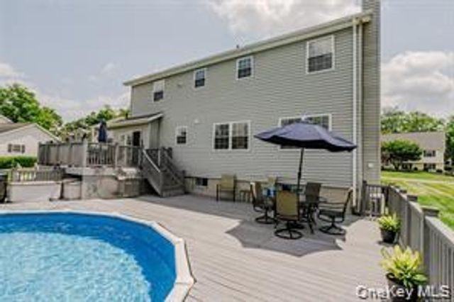 7 Valley Court, Call Listing Agent, NY 10921