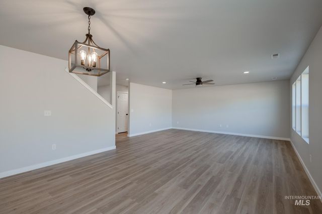 2202 N Iditarod Ave, Kuna, ID 83634