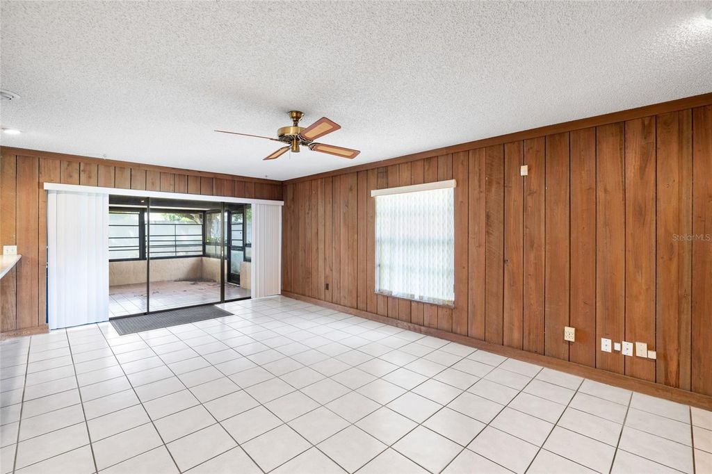 Image 22 of property listing at 3307 DEL PRADO COURT, Tampa, FL 33614
