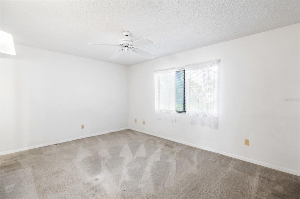 Image 32 of property listing at 3307 DEL PRADO COURT, Tampa, FL 33614