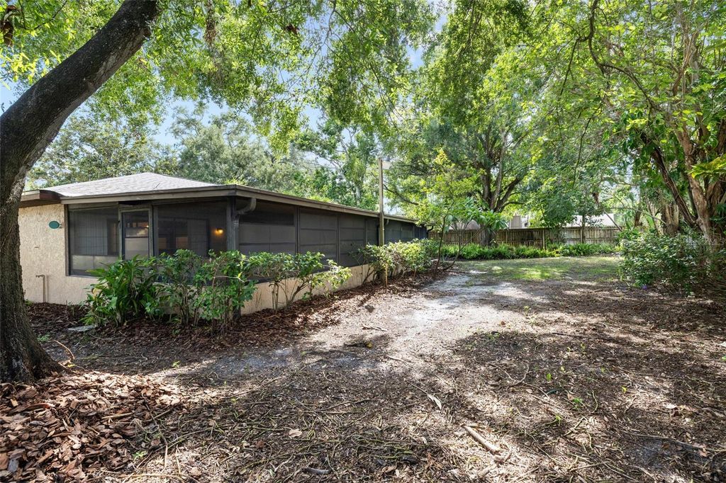 Image 49 of property listing at 3307 DEL PRADO COURT, Tampa, FL 33614