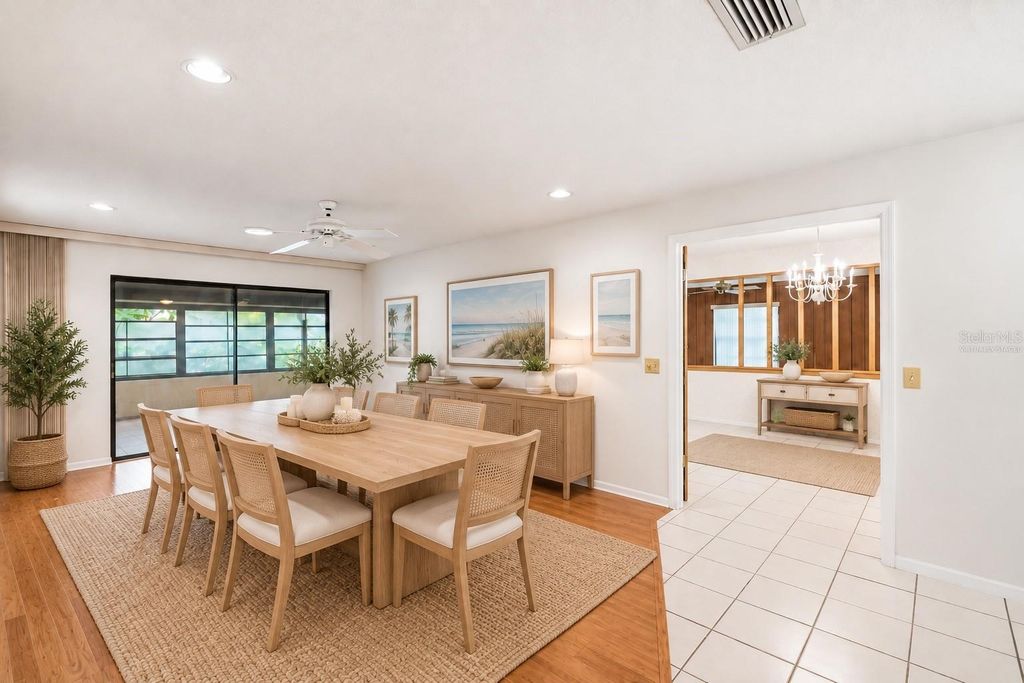 Image 9 of property listing at 3307 DEL PRADO COURT, Tampa, FL 33614