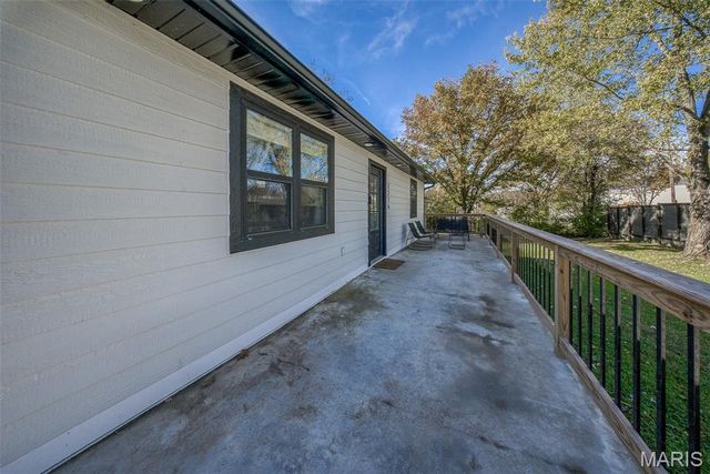 2276 Old Saint James Road, Rolla, MO 65401