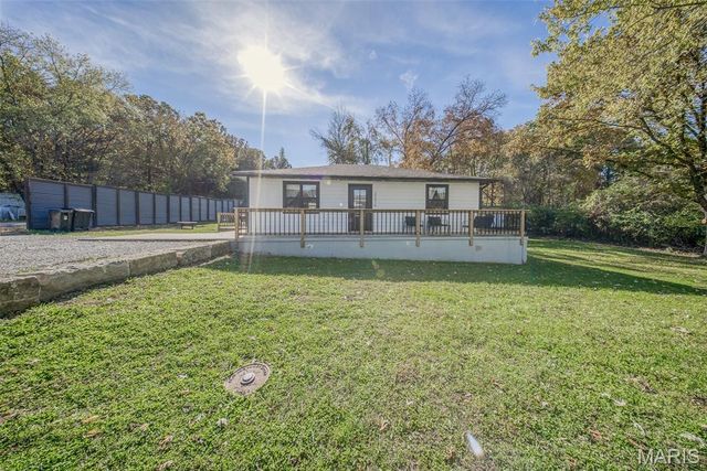 2276 Old Saint James Road, Rolla, MO 65401