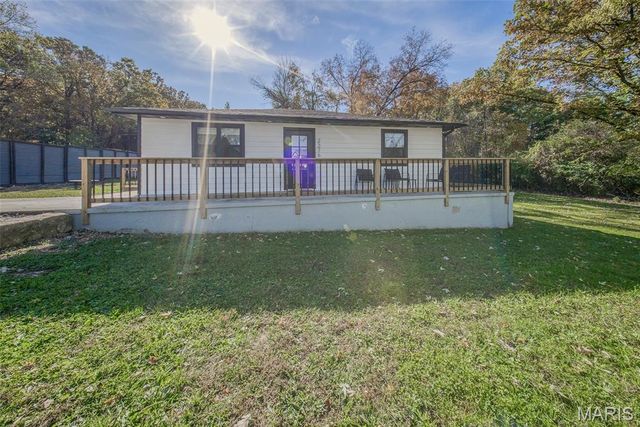 2276 Old Saint James Road, Rolla, MO 65401