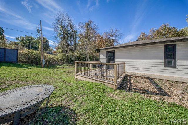 2276 Old Saint James Road, Rolla, MO 65401