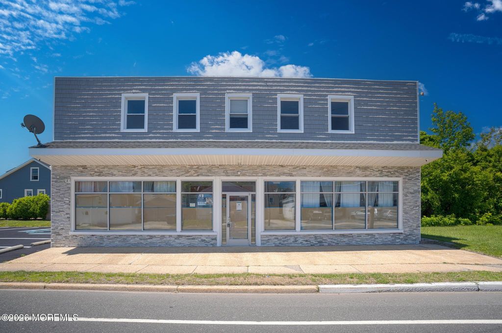 605 State Route 35 Unit 2, Neptune Township, NJ 07753