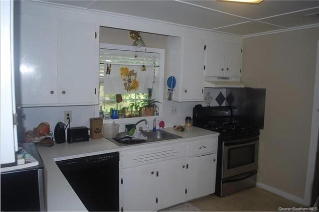 323 W Lagrange Street, Lake Charles, LA 70605