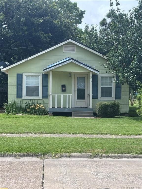 323 W Lagrange Street, Lake Charles, LA 70605
