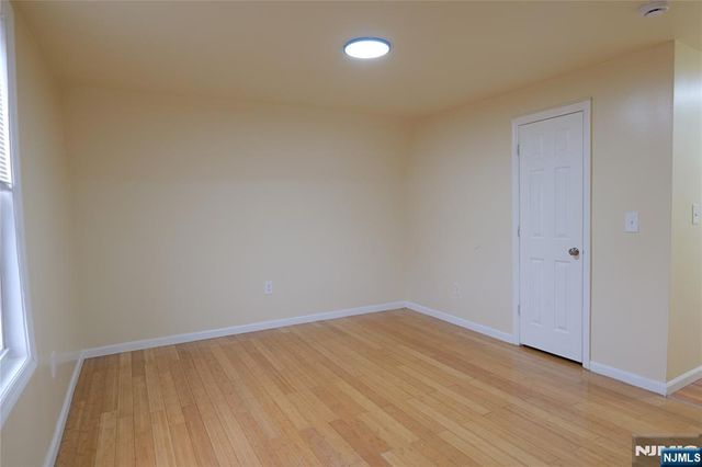 84 Scheerer Avenue, Newark, NJ 07112