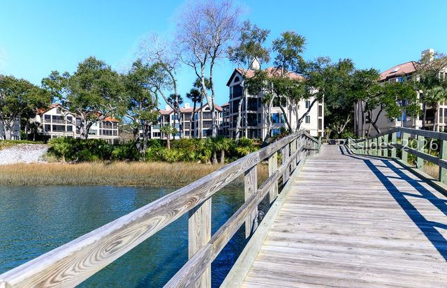 6 Village North Dr Apt 83, Hilton Head Island, SC 29926