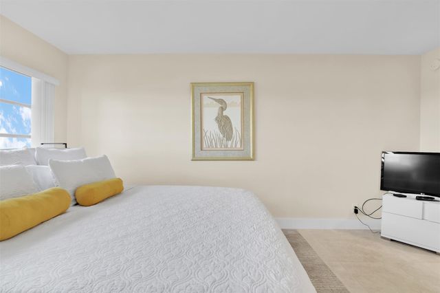 10777 W Sample Road 711, Coral Springs, FL 33065