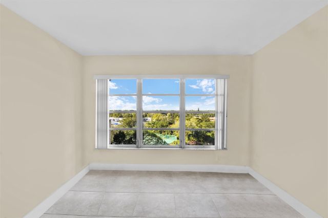 10777 W Sample Road 711, Coral Springs, FL 33065