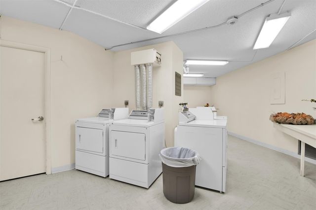 10777 W Sample Road 711, Coral Springs, FL 33065