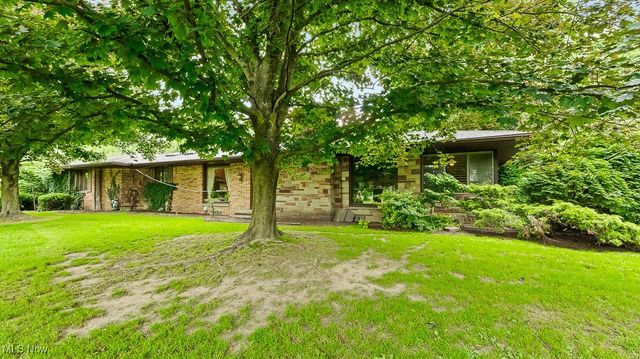 3999 Stimson Road, Norton, OH 44203