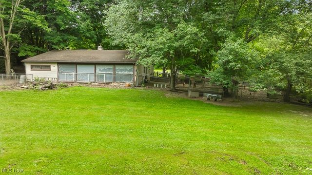 3999 Stimson Road, Norton, OH 44203