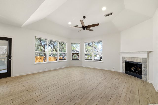 1615 Lookout Pt, San Antonio, TX 78260