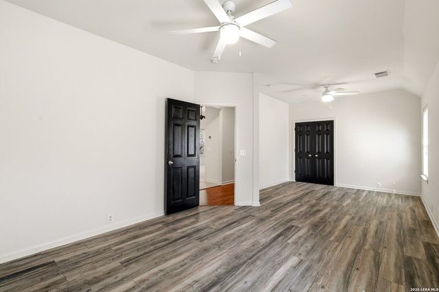 1615 Lookout Pt, San Antonio, TX 78260