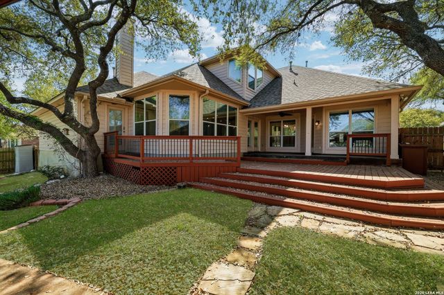 1615 Lookout Pt, San Antonio, TX 78260