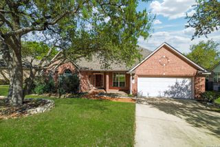 1615 Lookout Pt, San Antonio, TX 78260