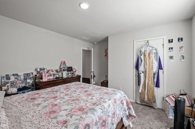 3000 Farndale Trace, Durham, NC 27712