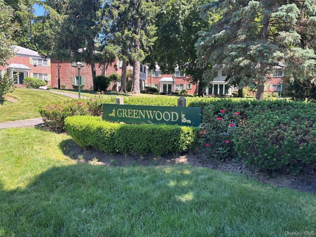 590 Bedford Road 3A, Pleasantville, NY 10570