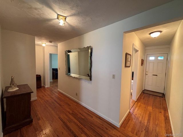 590 Bedford Road 3A, Pleasantville, NY 10570