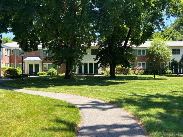 590 Bedford Road 3A, Pleasantville, NY 10570