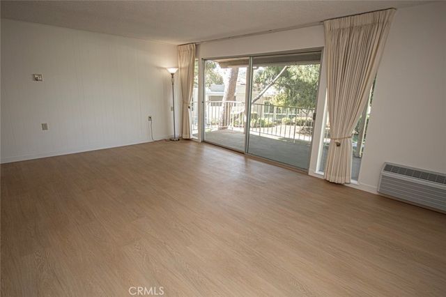 271 Avenida Sevilla O, Laguna Woods, CA 92637