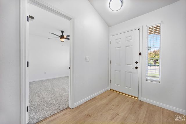 5415 Moraga Court, Bakersfield, CA 93314