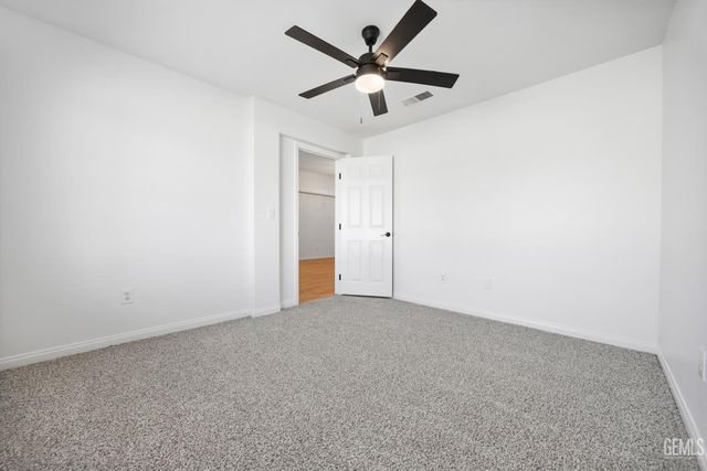 5415 Moraga Court, Bakersfield, CA 93314
