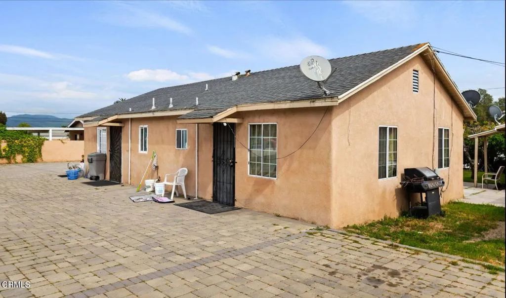 10557 Nopalito Street, Ventura, CA 93004