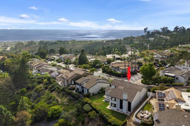 2035 Caminito El Canario, La Jolla, CA 92037