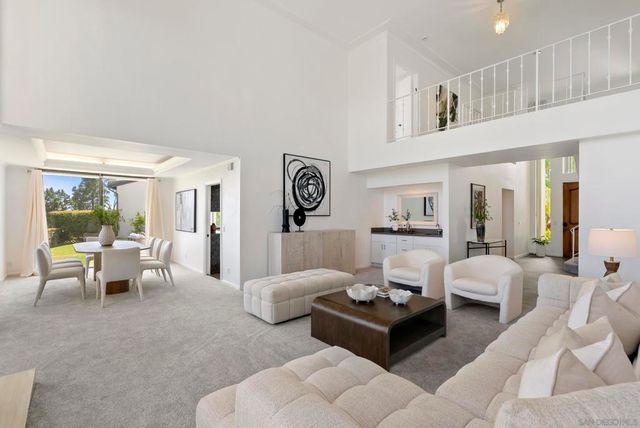 2035 Caminito El Canario, La Jolla, CA 92037