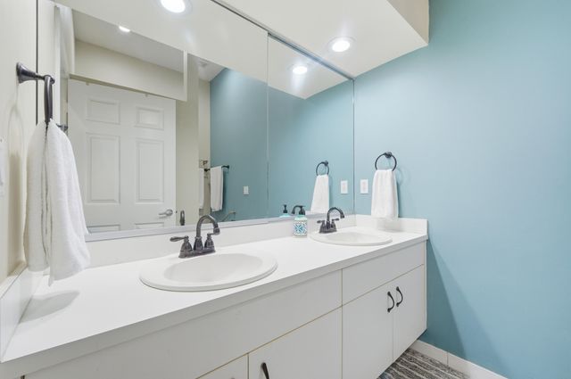 156 Sandy Lane, Royal Palm Beach, FL 33411