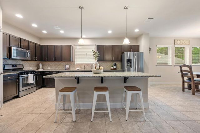 326 Cypress Forest DR, Kyle, TX 78640