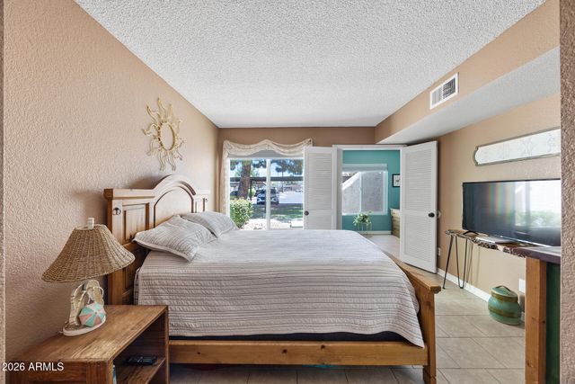4730 W NORTHERN Avenue 1153, Glendale, AZ 85301