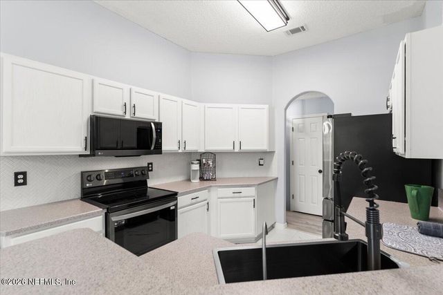 3910 LAKE CREST Terrace, Middleburg, FL 32068