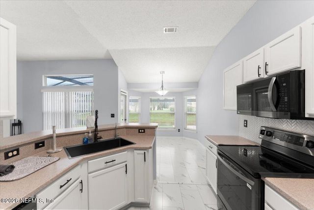 3910 LAKE CREST Terrace, Middleburg, FL 32068
