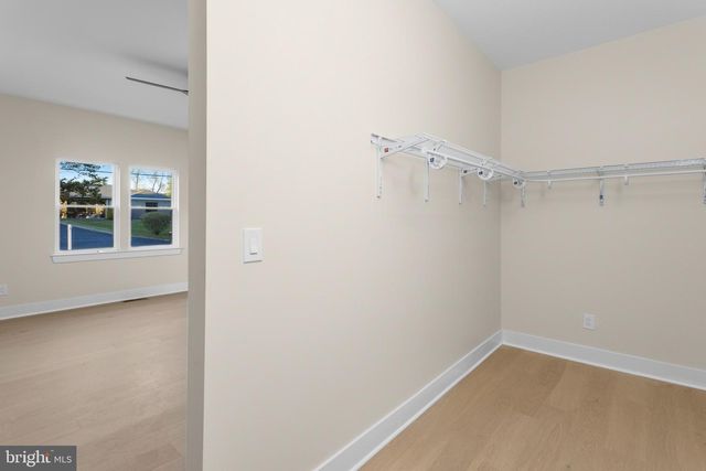 22 ORCHARD AVE, Pennington, NJ 08534