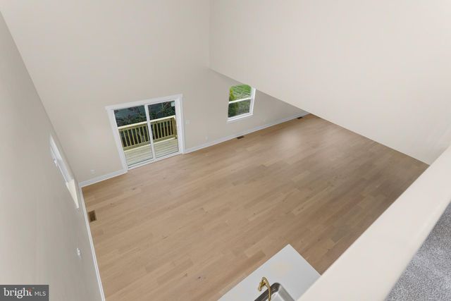 22 ORCHARD AVE, Pennington, NJ 08534