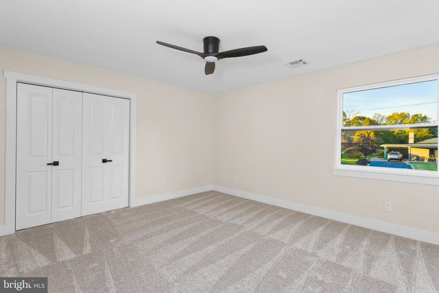 22 ORCHARD AVE, Pennington, NJ 08534