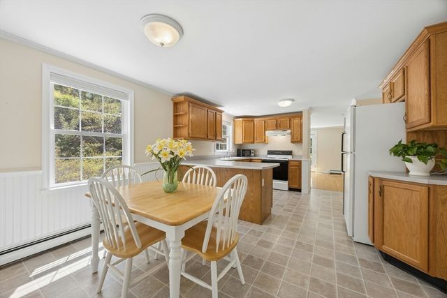 9 Wood, Mendon, MA 01756
