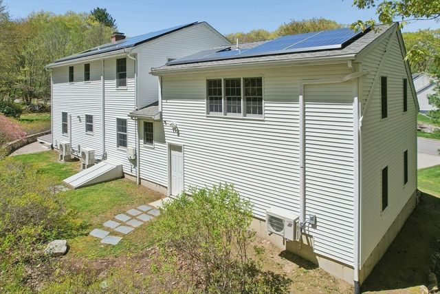 9 Wood, Mendon, MA 01756