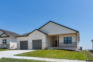 11671 S 125th Street, Papillion, NE 68046