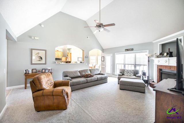 72 Sweet Bay Rd, Kathleen, GA 31047