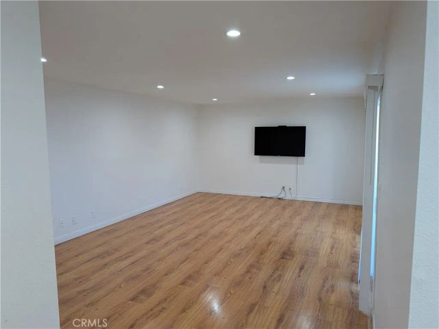 15214 S Raymond Avenue 105, Gardena, CA 90247