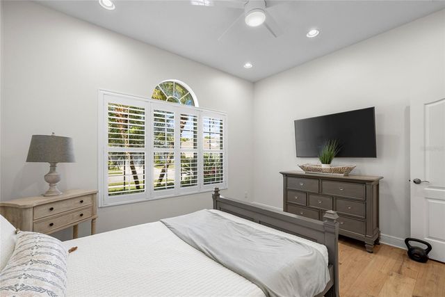 4623 CLAREMONT PARK DRIVE, Bradenton, FL 34211